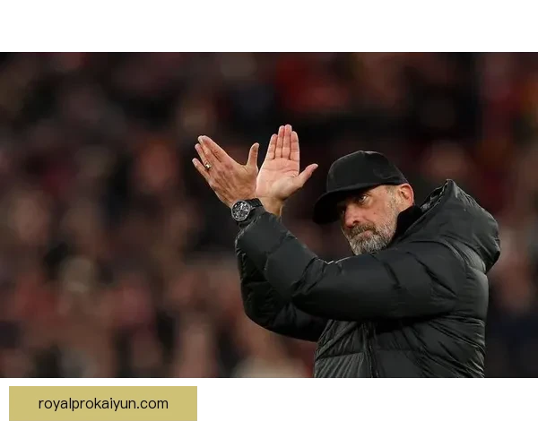 尤尔根·廷伯在英超赛季中表现稳健，备受关注他的成长潜力。